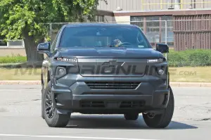 Chevrolet Silverado EV - Foto Spia 01-07-2022 - 17