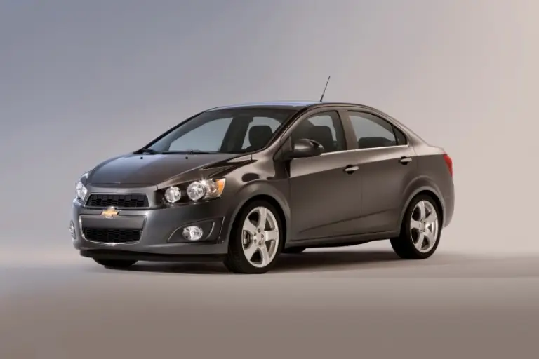 Chevrolet Sonic 2012 - 10