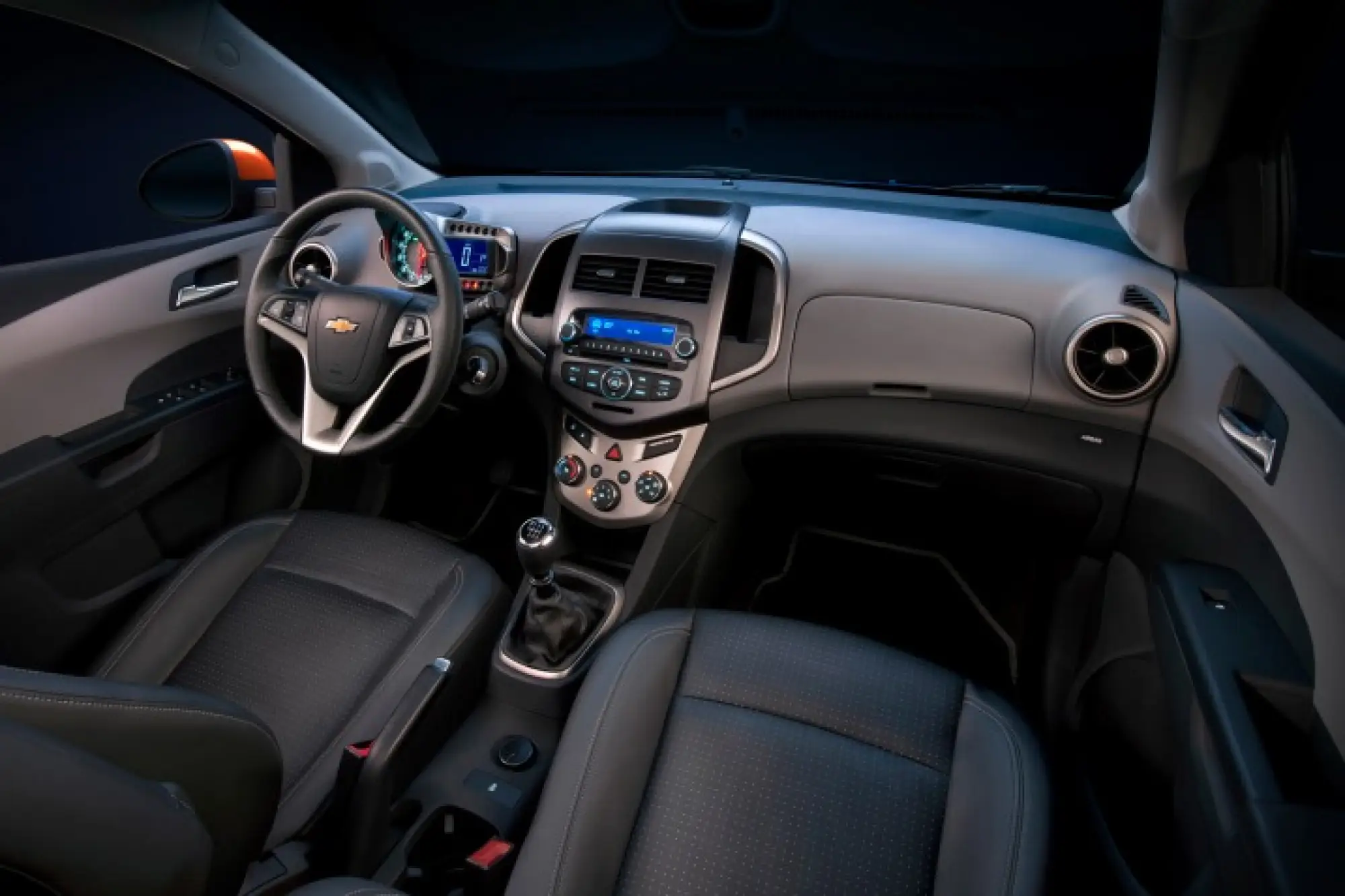 Chevrolet Sonic 2012 - 14