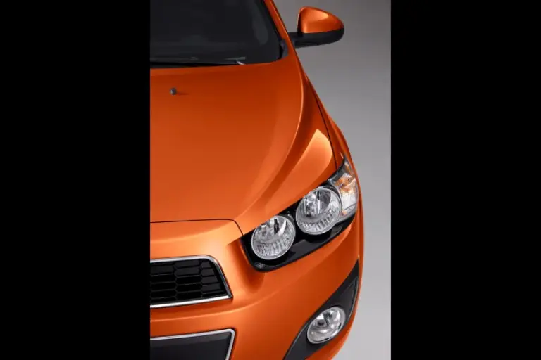 Chevrolet Sonic 2012 - 16