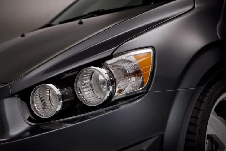 Chevrolet Sonic 2012 - 17