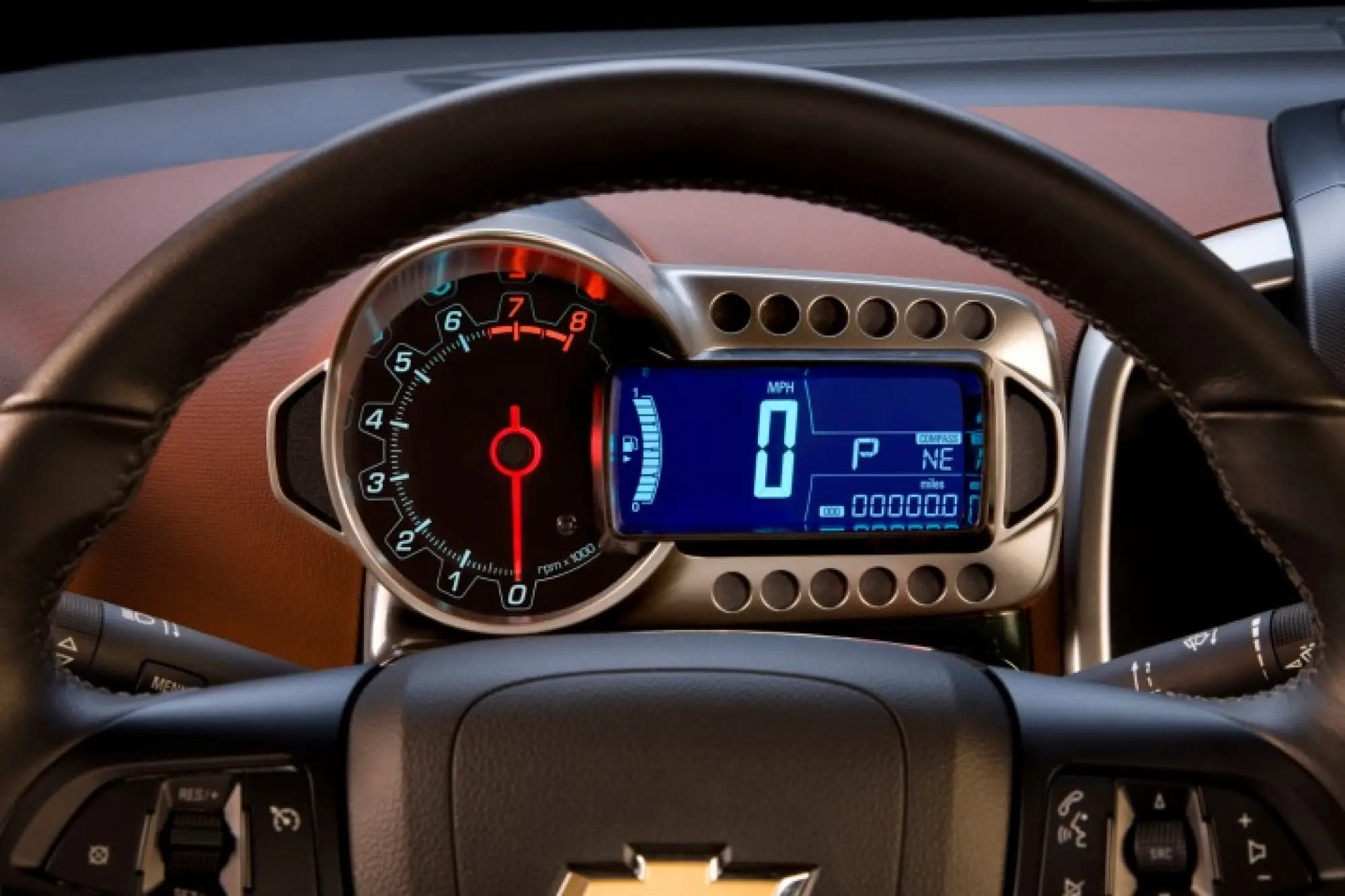 Chevrolet Sonic 2012 - 18