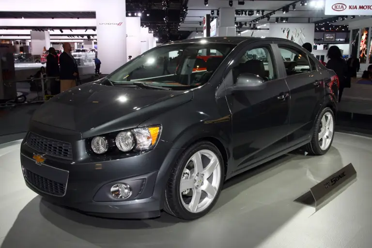 Chevrolet Sonic LTZ Turbo - Detroit 2011 - 3