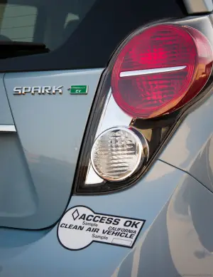 Chevrolet Spark EV (2014) - 10