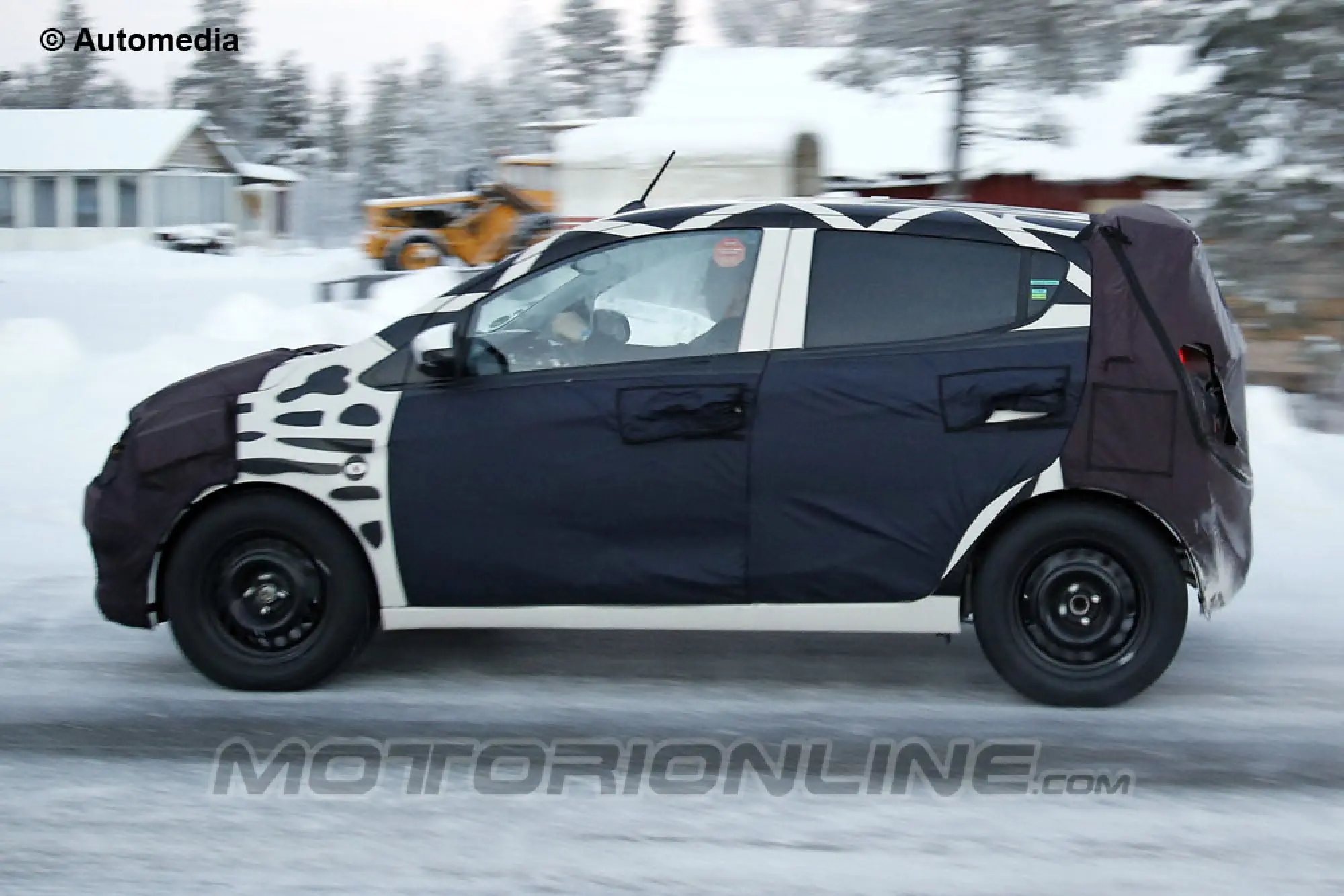 Chevrolet Spark MY 2015 - mini Opel - Foto spia 21-01-2014 - 3