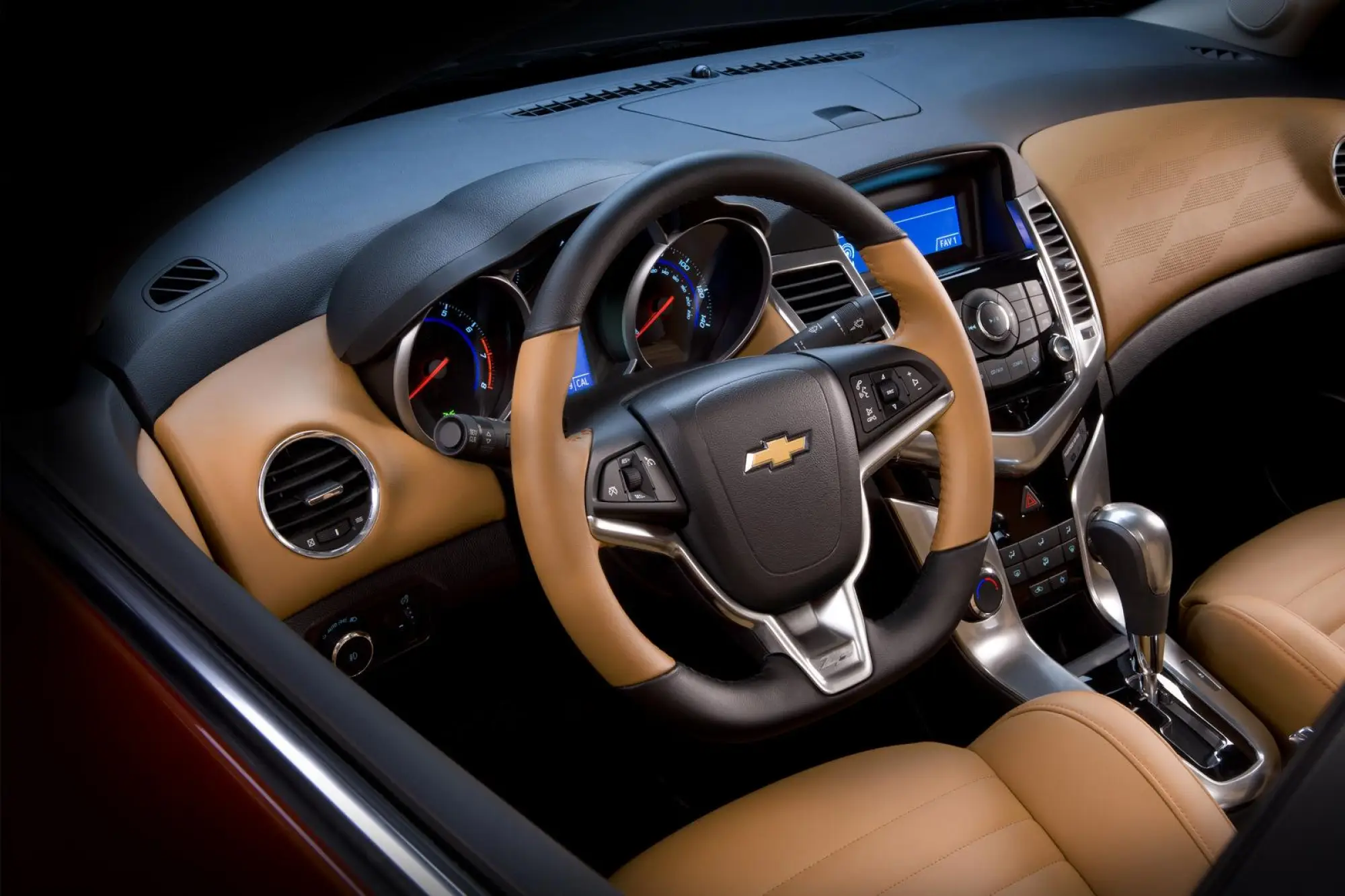 Chevrolet Volt, Cruze e Spark Z Spec Concept - 11