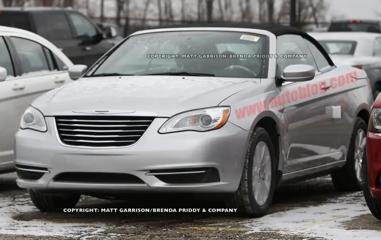 Chrysler 200 Cabriolet spy - 1