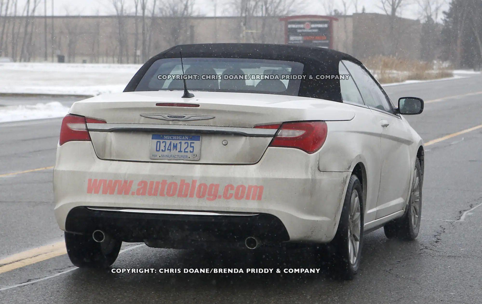 Chrysler 200 Cabriolet spy - 3
