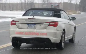 Chrysler 200 Cabriolet spy - 3