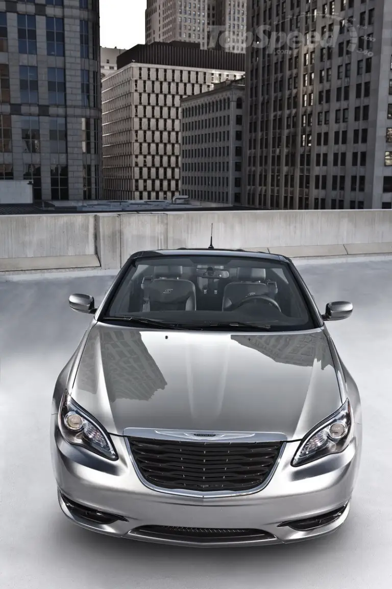 Chrysler 200 S Convertibile - New York 2011 - 1