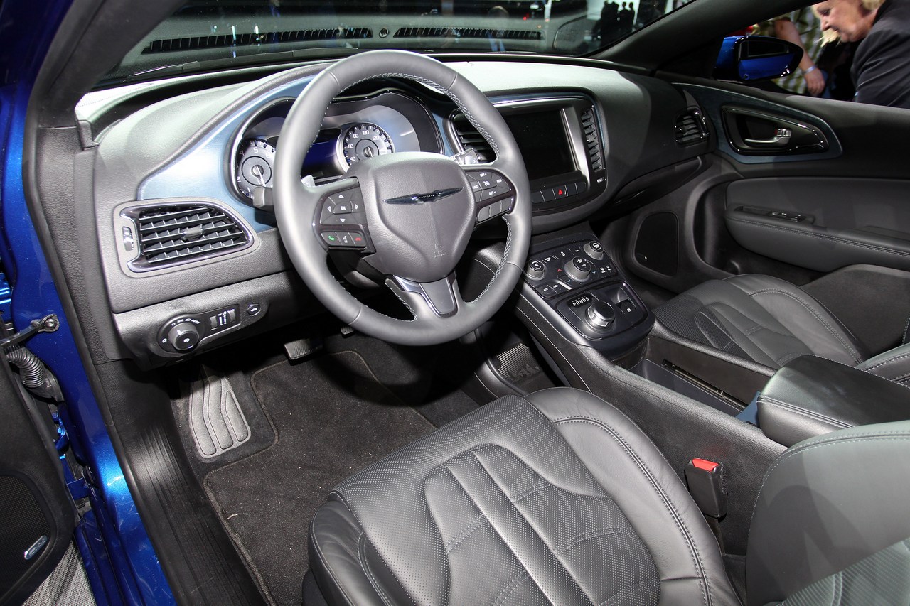 Chrysler 200 - Salone di Detroit 2014