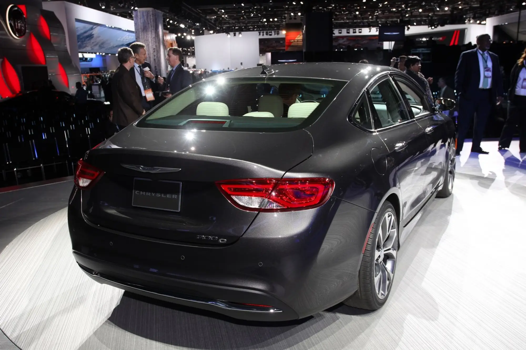 Chrysler 200 - Salone di Detroit 2014 - 20