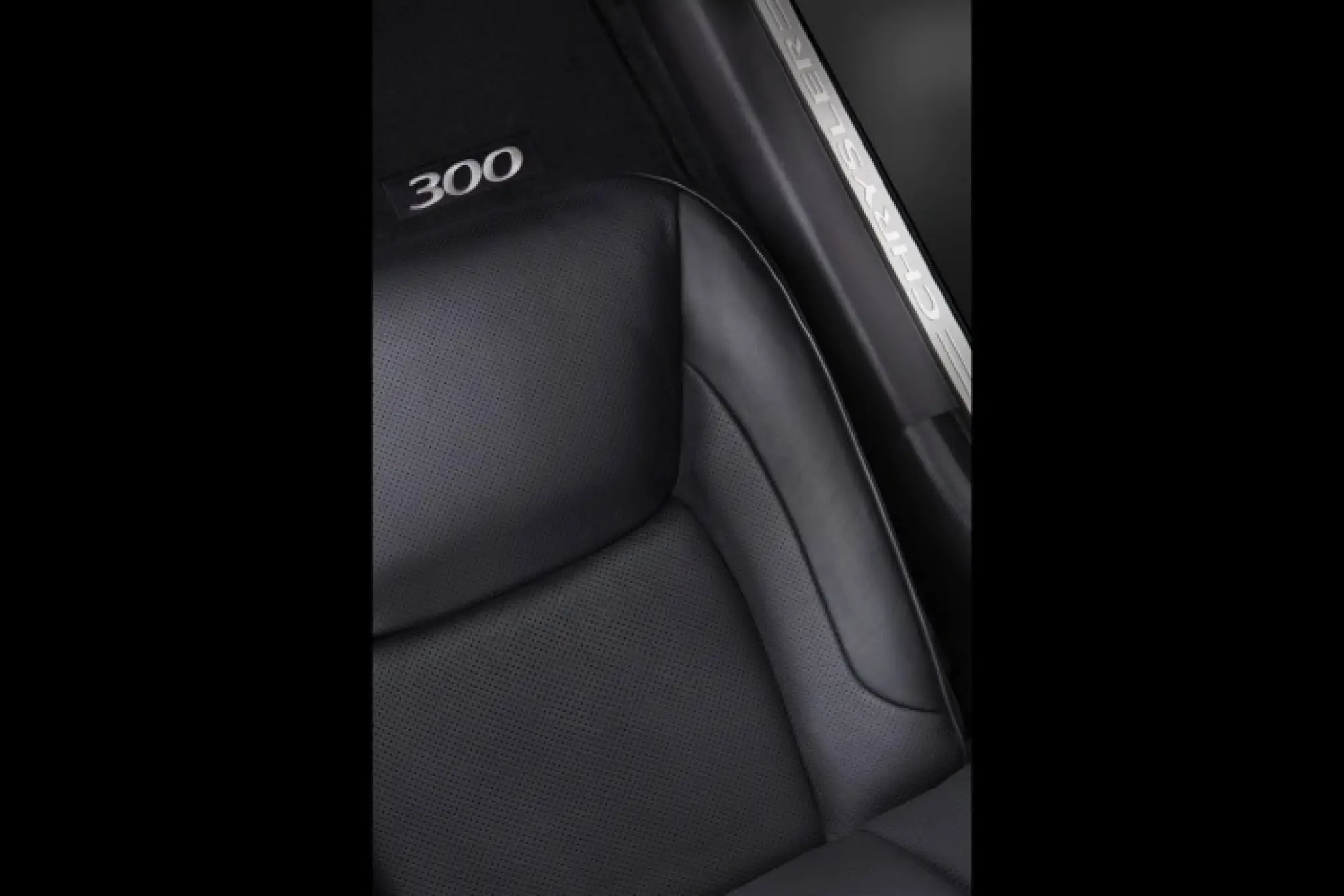 Chrysler 300 2011 - 37
