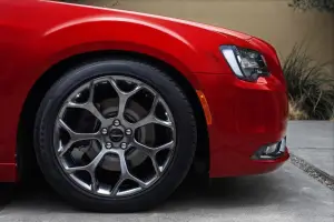 Chrysler 300 - 2015