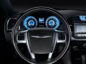 Chrysler 300 abitacolo - 1