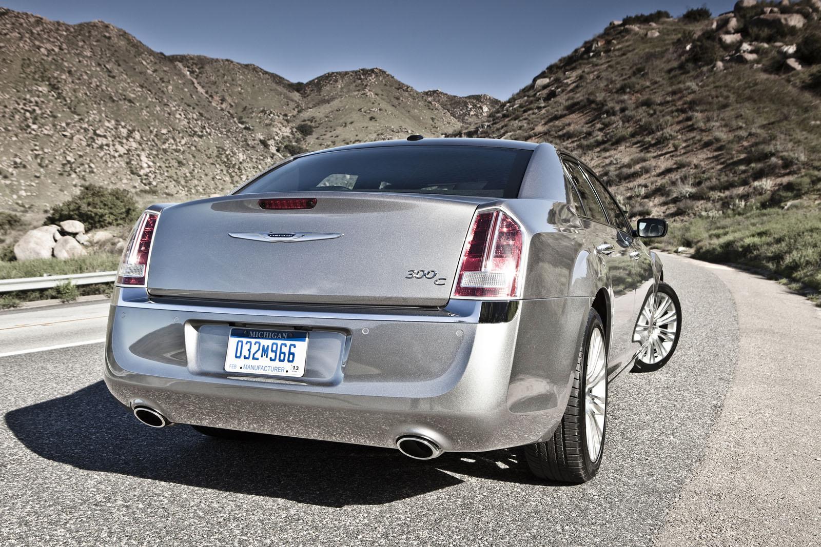 Chrysler 300 Glacier Edition