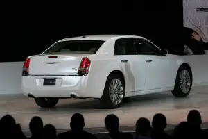 Chrysler 300c al Salone di Detroit 2011