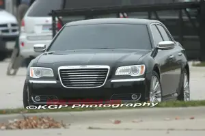 Chrysler 300C spy - 6