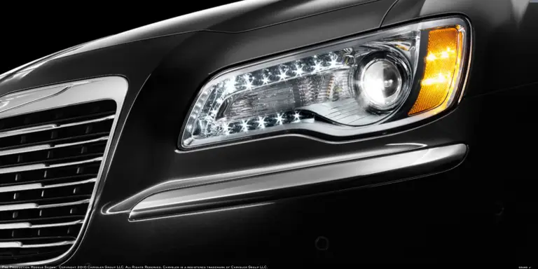 Chrysler 300C Teaser - 6