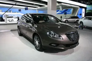 Chrysler Delta - 8