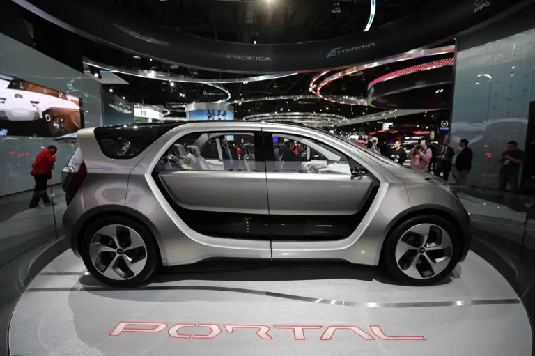 Chrysler Portal - Salone di Detroit 2017 - 3