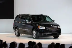 Chrysler Town & Country - Detroit 2011