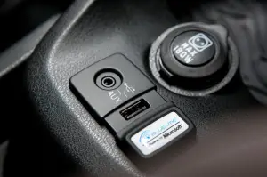 Chrysler Ypsilon - 14