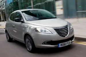Chrysler Ypsilon - 25