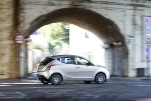 Chrysler Ypsilon - 30
