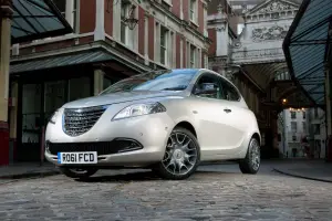 Chrysler Ypsilon - 23