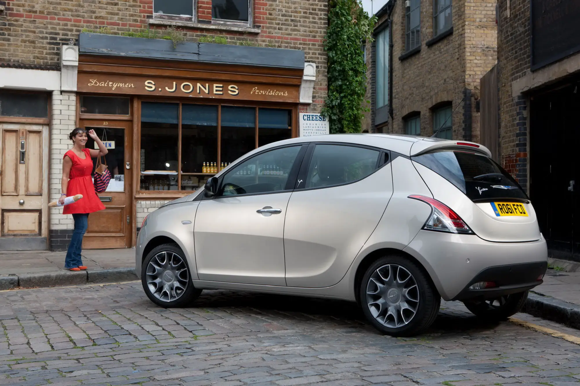 Chrysler Ypsilon - 35