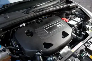 Chrysler Ypsilon - 34