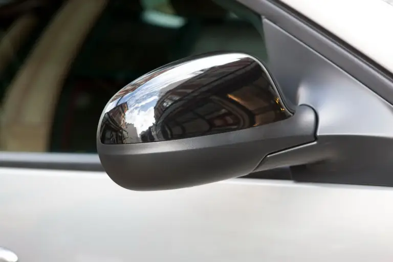 Chrysler Ypsilon - 46
