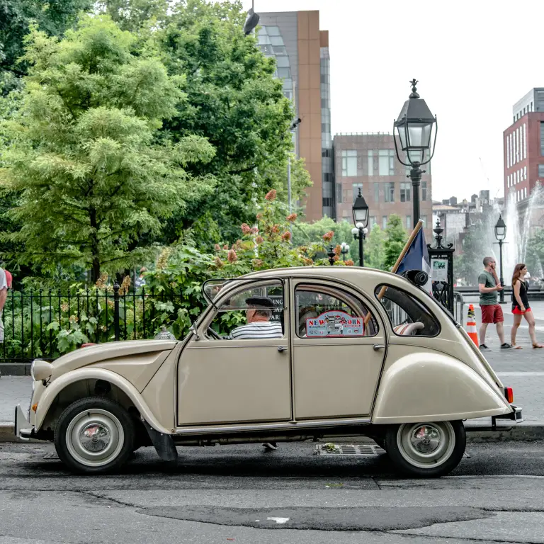 Citroen 2CV - Feste 70 anni - 12