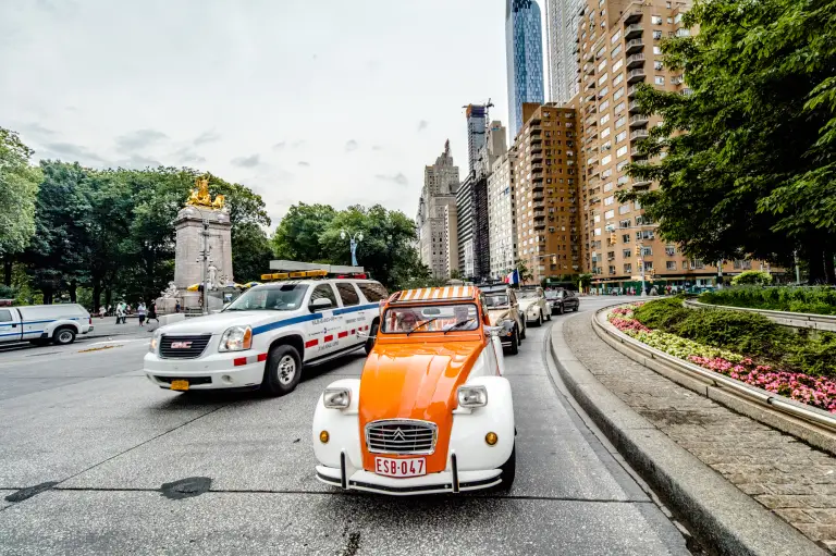 Citroen 2CV - Feste 70 anni - 9