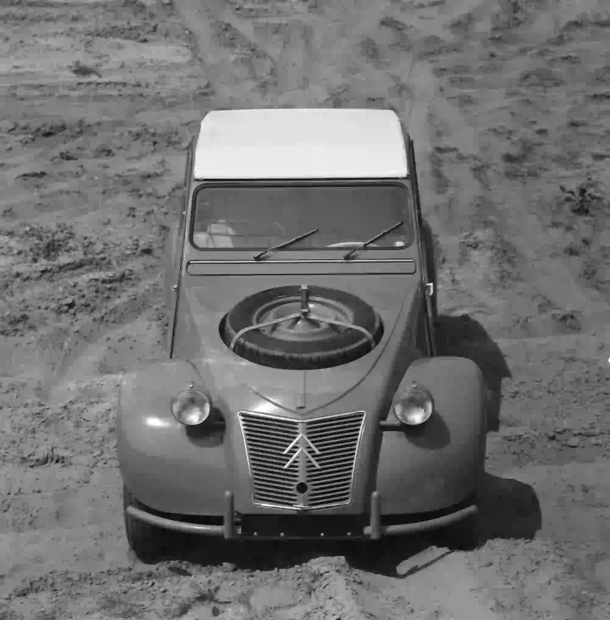 Citroen 2CV Sahara - 18