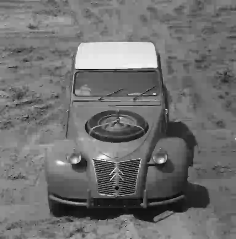 Citroen 2CV Sahara - 18