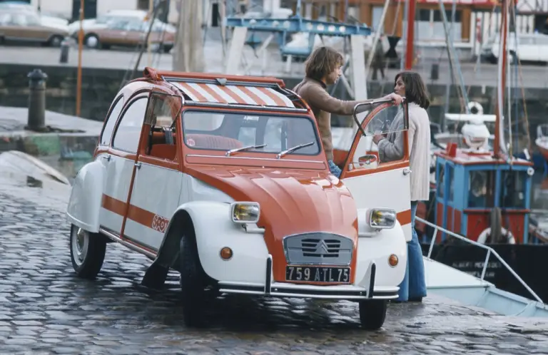 Citroen 2CV - storica da 70 anni - 9