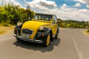 Citroen 2CV - storica da 70 anni - 11