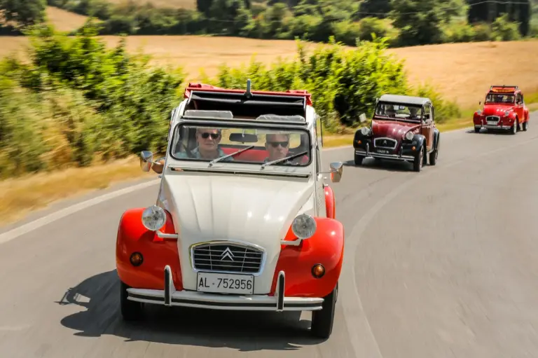 Citroen 2CV - storica da 70 anni - 17