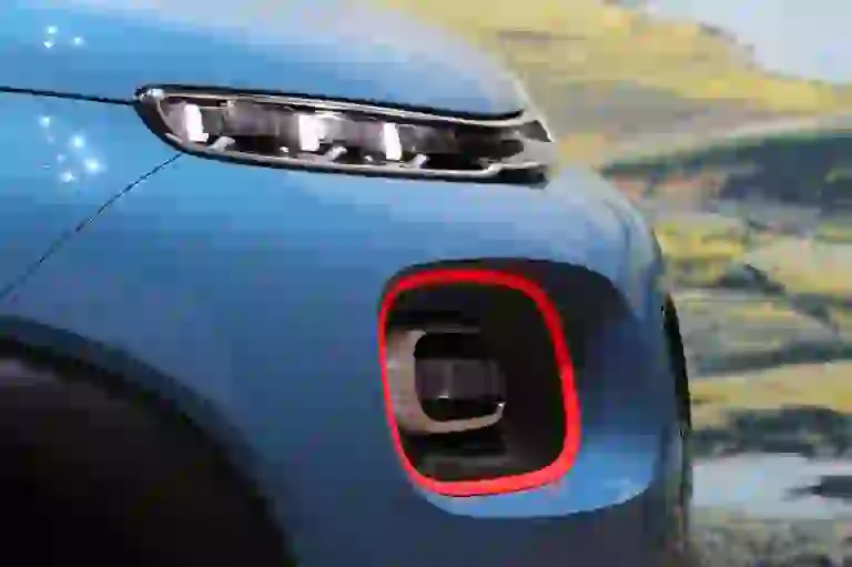 Citroen C-Aircross Concept Foto Live - Salone di Ginevra 2017 - 11