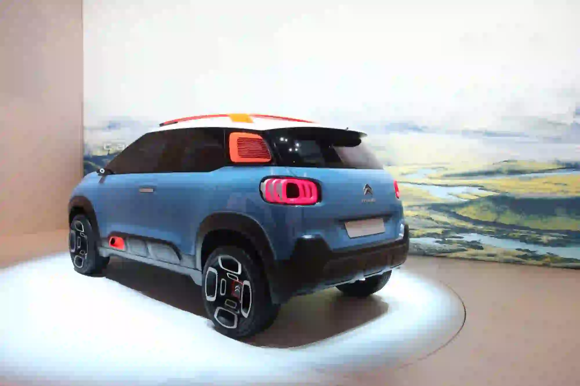 Citroen C-Aircross Concept Foto Live - Salone di Ginevra 2017 - 16