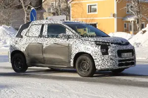 Citroen C3 Picasso foto spia 20 Febbraio 2017 - 3