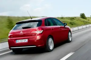 Citroen C4 2011 (2)