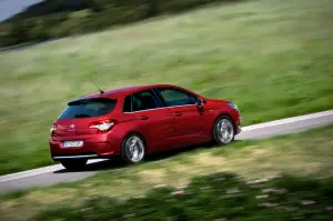 Citroen C4 2011 (2)