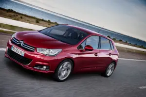 Citroen C4 2011 (2)