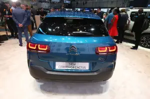 Citroen C4 Cactus (foto live) - Salone di Ginevra 2018 - 3
