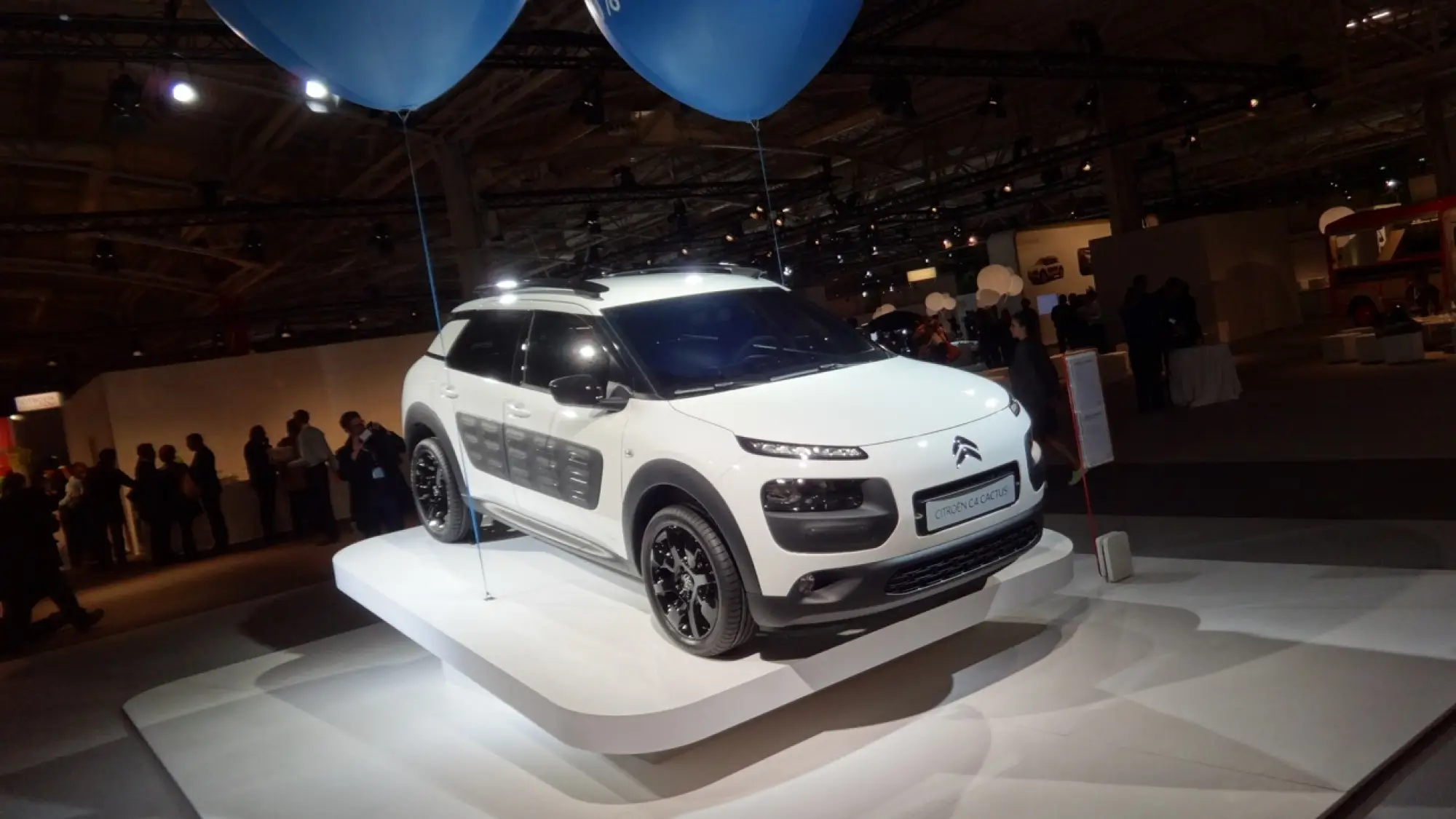 Citroen C4 Cactus - Foto LIVE - 4