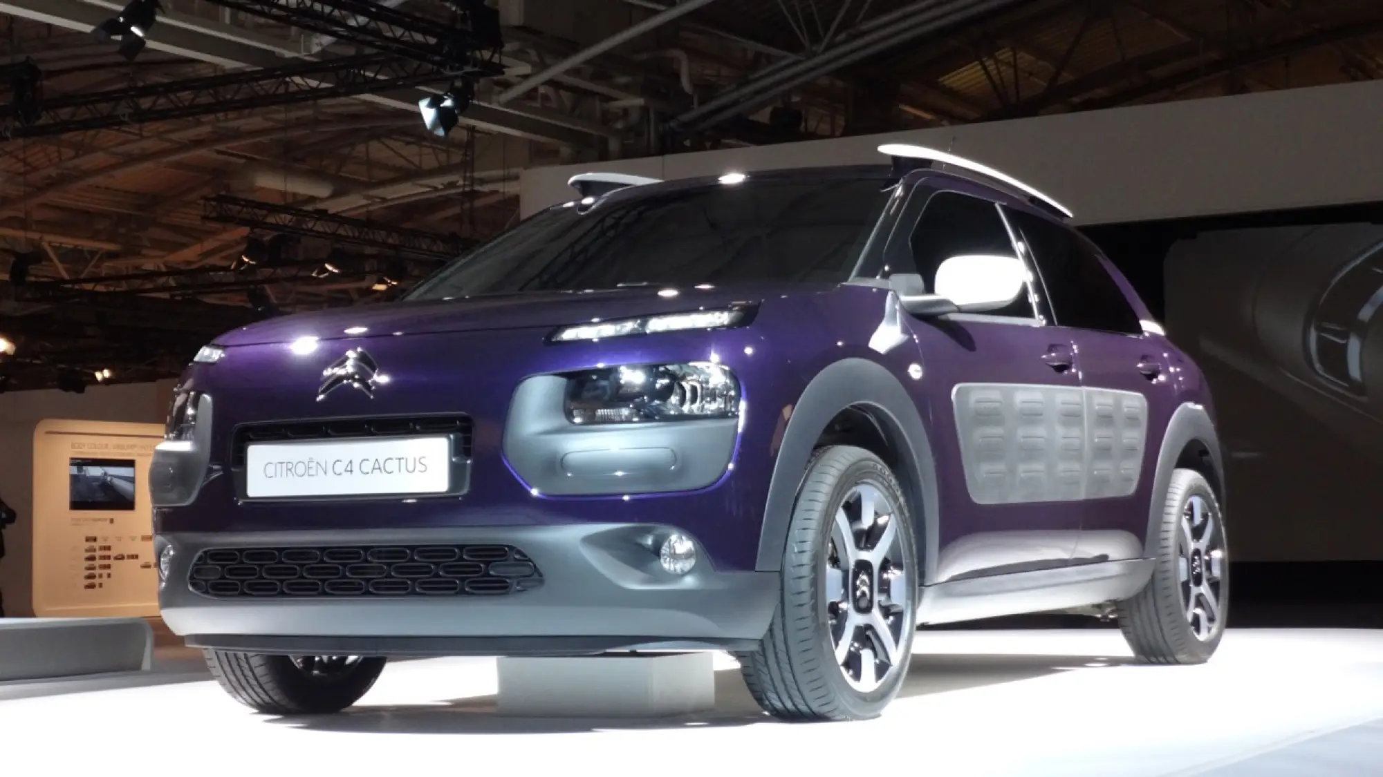 Citroen C4 Cactus - Foto LIVE - 7