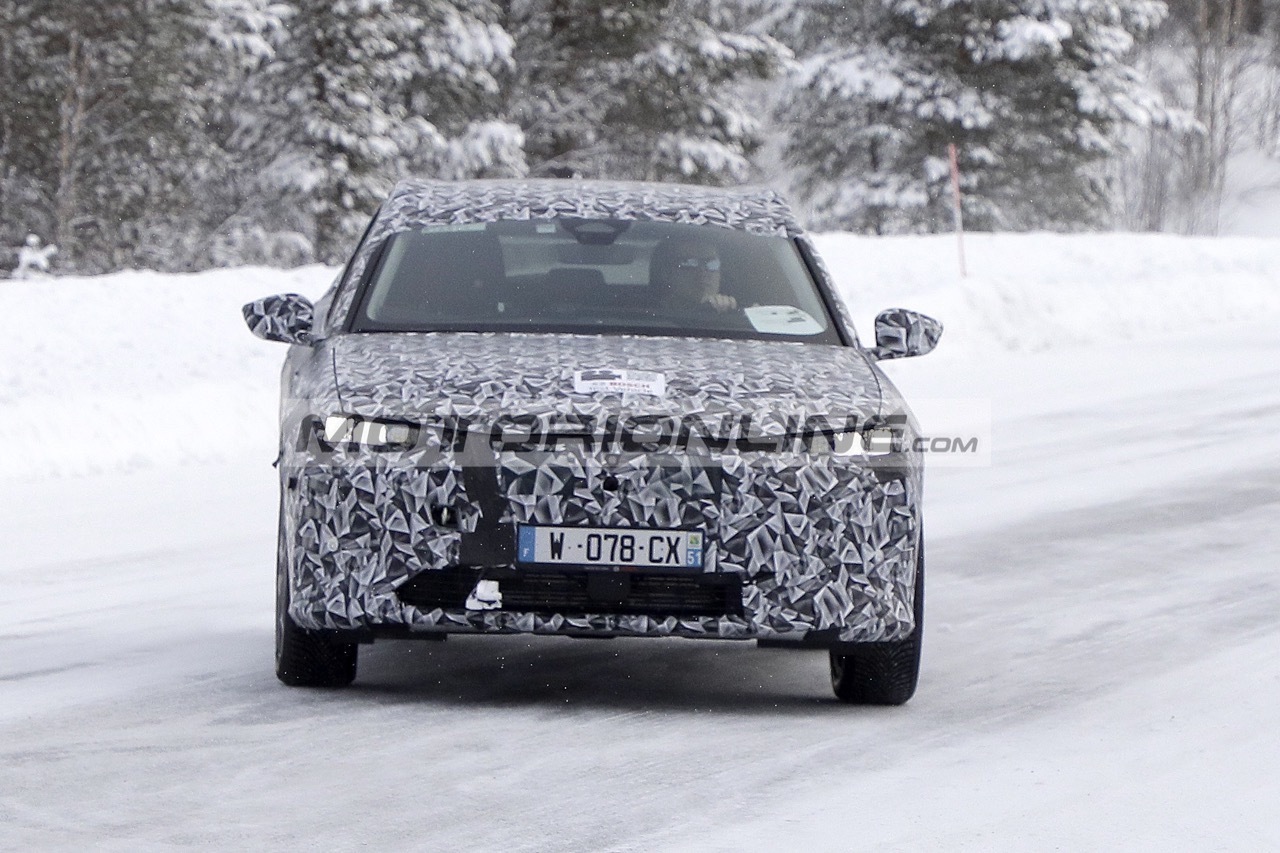 Citroen C4  - Foto spia 21-2-2020